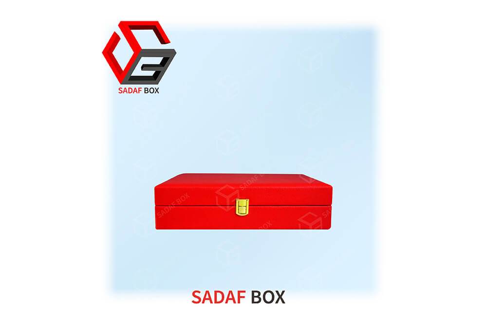 Red leather Saffron Box